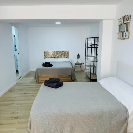 Loft La Nogalera アパート *